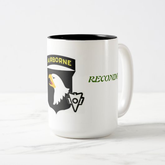 101e Airborne Div RECONDO mok (Voorkant rechts)