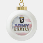 101e familie van het leger van de Airborne Divisio Keramische Bal Ornament (Voorkant)