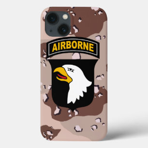 101e luchtverkeersdivisie "Screaming Eagles" Camo iPhone 13 Hoesje