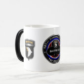 101st Airborne Division 1st Brigade "Bastogne"  Magische Mok (Voorkant links)