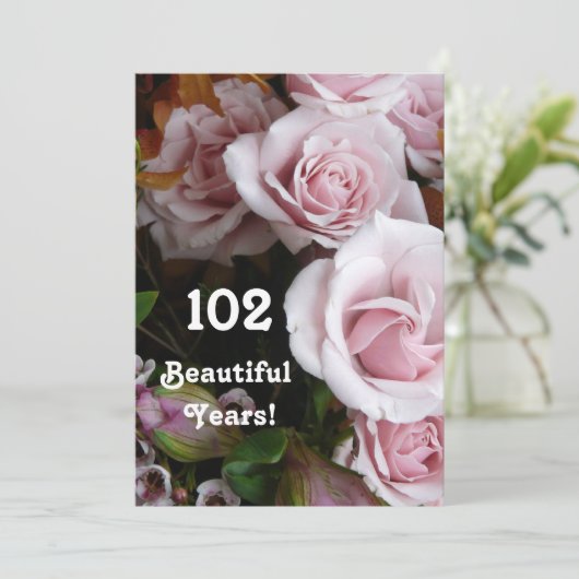 102e verjaardag Partij - Roze Rose Bouquet Kaart (Staand voorkant)