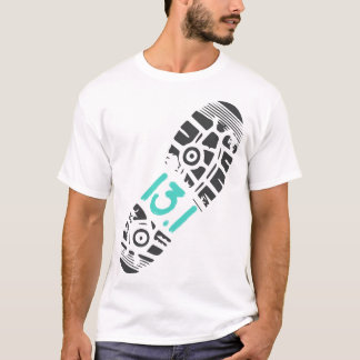 1030-131-halve marathon-runner-Footprint-24961134- T-shirt