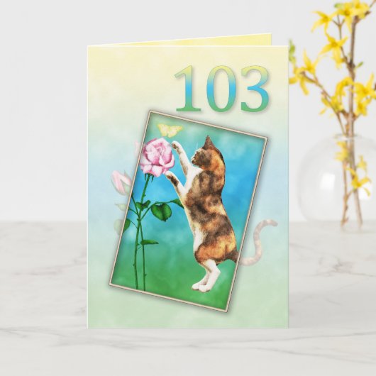 103e verjaardag met een speelse kat kaart (Gele Bloem)
