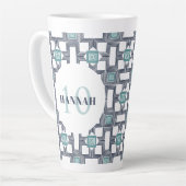 10 jaar obriety Birthday 17oz Latte Mok (Linkerhoek)