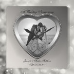 10-jarig Jubileum geborsteld Vierkante Klok<br><div class="desc">Het traditionele cadeau van het 10-jarige Jubileum is tin. In overeenstemming met die traditie hebben we ons 10e Jubileum-fotoontwerp van de Punched Tin Kijk gemaakt. Let erop dat alle embeletsels digitaal zijn gemaakt om zo realistisch mogelijk te lijken. Creëer door Holiday Hearts Design. Als u hulp nodig hebt om dit...</div>