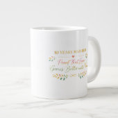 10 Years Married Elegant Anniversary Mug Gift Grote Koffiekop (Voorkant rechts)
