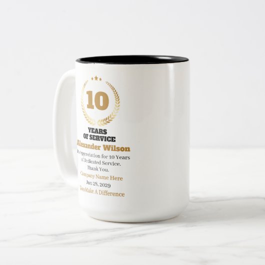 10 Years of Service Employee Appreciation – Custom Tweekleurige Koffiemok (Voorkant links)