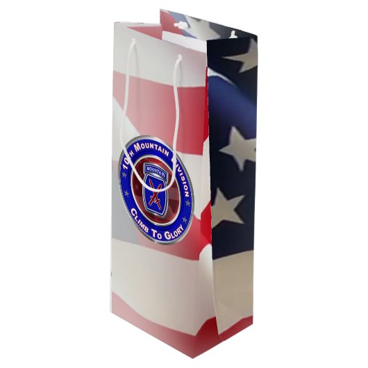 10e bergdivisie "Klim naar glorie" Wijn Cadeautas (Voorkant Gekanteld)