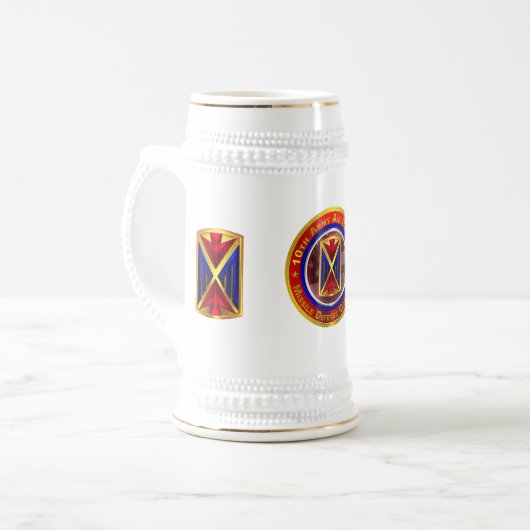 10e Commando Luchtvaart en raketverdediging Bierpul (Voorkant links)