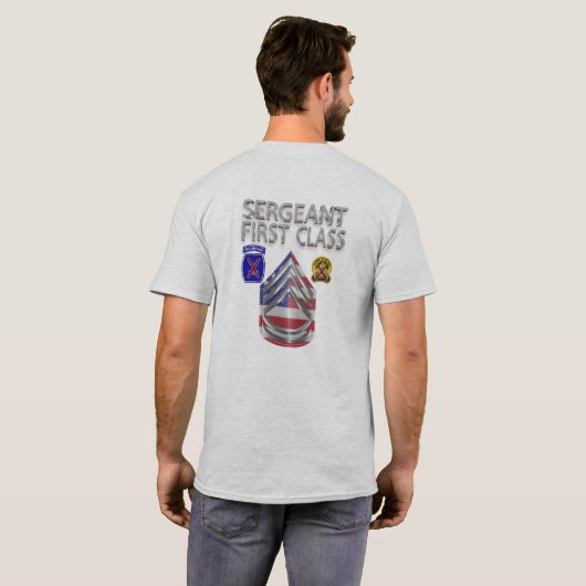 10e divisie bergbeker, sergeant eerste klas t-shirt (Achterkant volledig)