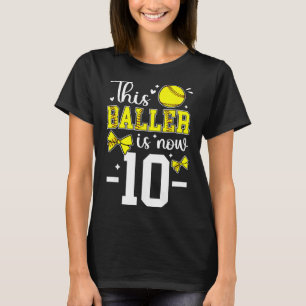 10e verjaardag Softbal Meisje Tien Jaar Oud Softba T-shirt