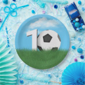 10e verjaardag Voetbal in Green Grass Papieren Bordje (Feest)