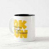 10K Run Yellow Tweekleurige Koffiemok (Voorkant links)