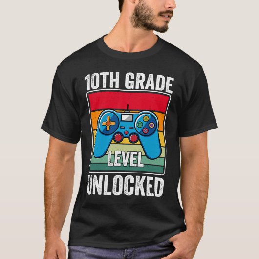 10th Grade Level Unlocked Video Game Back to Schoo T-shirt (Voorkant)