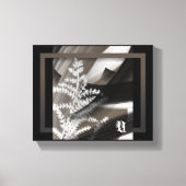 10x8" Terra’s Tender Whisper Abstract Brown Flower Canvas Afdruk (Voorkant)