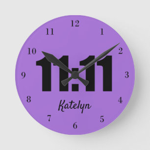 11:11 Lucky Time Paars Numbers gepersonaliseerd Ronde Klok