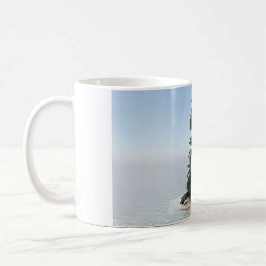 11 oz mok met "Stranded" afbeelding (Links)