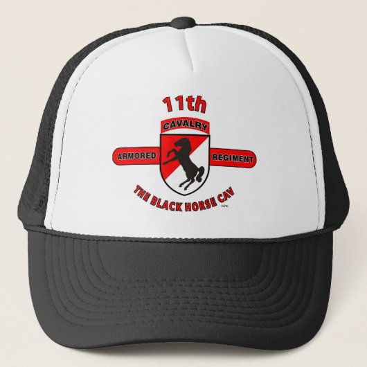 11E ARMORED CAVALRY REGIMENT "BLACK HORSE CAV" TRUCKER PET (Voorkant)