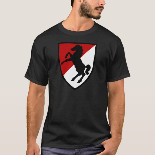 11e Armored Cavalry Regiment T-shirt (Voorkant)