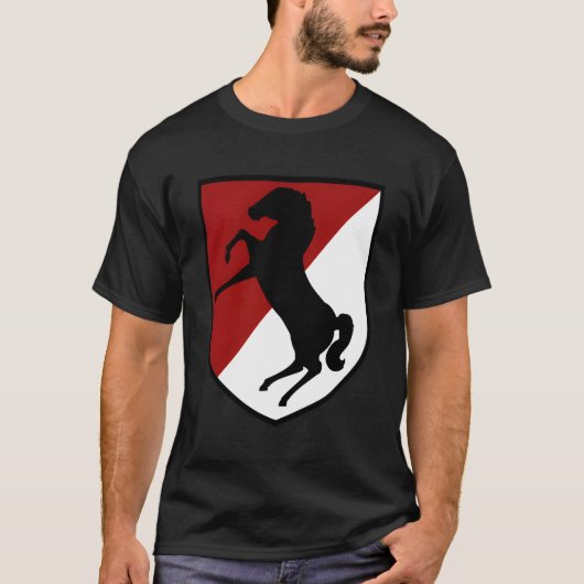 11e gepantserde cavalerie regit patch 11e auto t-shirt (Voorkant)