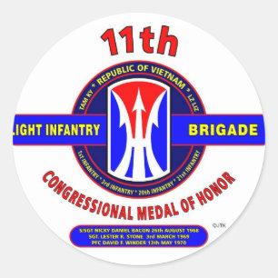 11E LICHTE INFANTERIEBRIGADE VIETNAM RONDE STICKER