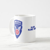 11e Luchtlandingsdivisie "Arctic Angels" Grunge Koffiemok (Voorkant links)