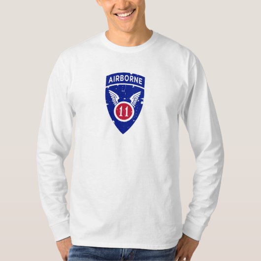 11e Luchtlandingsdivisie "Arctic Angels" Grunge T-shirt (Voorkant)