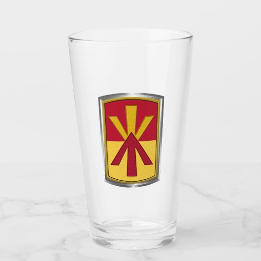 11e luchtverdedigingsbrigade "Train to Fight"-plei Glas (Voorkant)