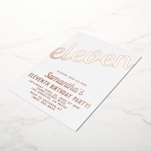 11e Roos Gold Birthday Folie Uitnodiging (Gedraaid)