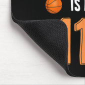11e verjaardag basketbal - deze baller is nu 11 muismat (Hoek)