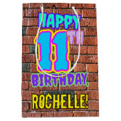 11e verjaardag: Leuk, Urban Graffiti geïnspireerd Medium Cadeauzakje (Voorkant)