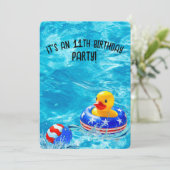 11e verjaardag zwembad feest met gele eend kaart (Staand voorkant)