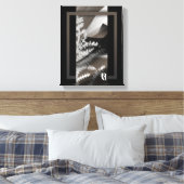 11x14" Terra’s Tender Whisper Abstract Brown Flowe Canvas Afdruk (Insitu (Slaapkamer))