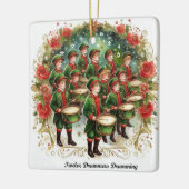 12 dagen kerstbedekking met twaalf drummers keramisch ornament (Links)