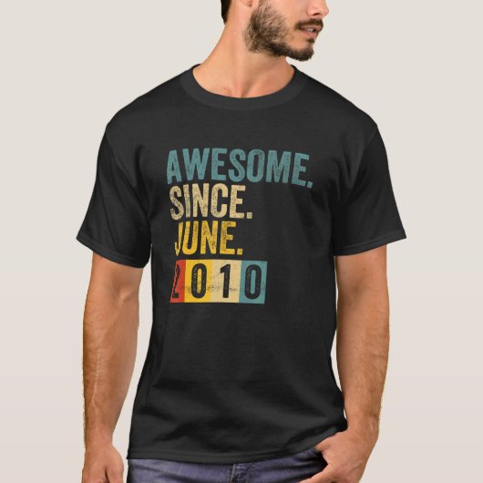 12 jaar oud Geweldige sinds juni 2010 12e verjaard T-shirt (Voorkant)