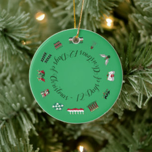 12 kerstdagen in een cirkel van rood en groen keramisch ornament