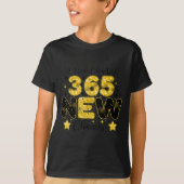 12 New Chapters 365 New Chances Happy New Year 202 T-shirt (Voorkant)