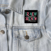 12 New Chapters 365 New Chances Inspirational Vierkante Button 5,1 Cm (In situ)