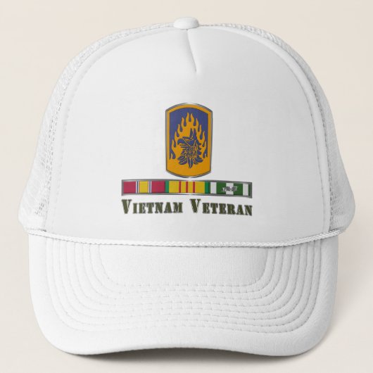 12e Gevecht Luchtvaart Brigade Vietnam Veteraan Trucker Pet (Voorkant)