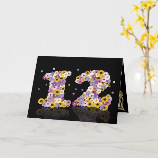 12e verjaardagskaart met bloemen letters kaart (Gele Bloem)