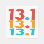 13.1 Half-Marathon Runner themed red orange teal Servet (Voorkant)