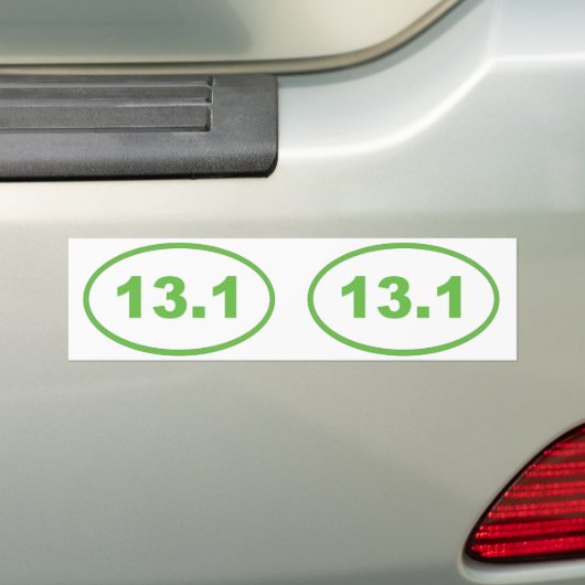 13.1 lichtgroen bumpersticker (Op auto)