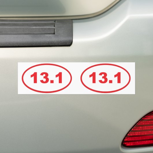 13.1 rood bumpersticker (Op auto)