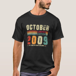 13 jaar oude retro verjaardag Geweldige sinds okto T-shirt