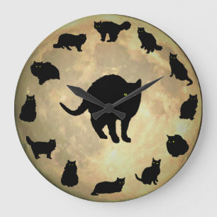 13 zwarte katten en een Big Full Moon Grote Klok