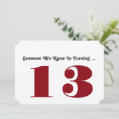 13e Birthday party Invite, donkerrood en wit. Kaart (Staand voorkant)