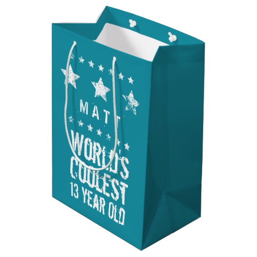 13e verjaardag 's werelds oudste 13-jarige Blauwgr Medium Cadeauzakje (Achterkant Gekanteld)