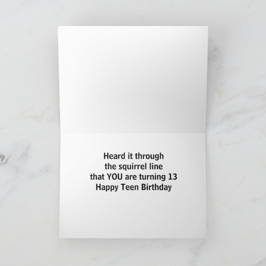 **13E VERJAARDAG** WENSEN VAN COMEDIC SQUIRREL KAART (Binnen)