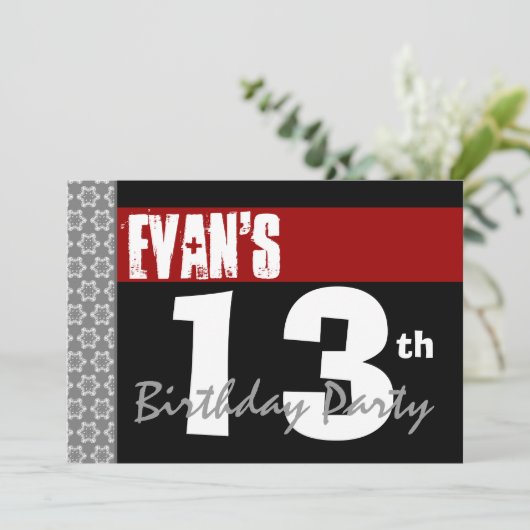 13e verjaardagsfeestje Modern Rood Zwart en Wit 2C Kaart (Staand voorkant)