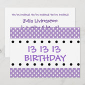 13e verjaardagsfeestje Paarse Polka Dots V01F Kaart (Voorkant / Achterkant)